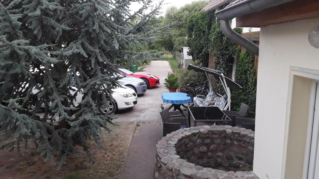 Gaestezimmer Sommer Locktow Exterior photo